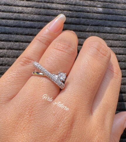 "Stylish & Adjustable Ring."