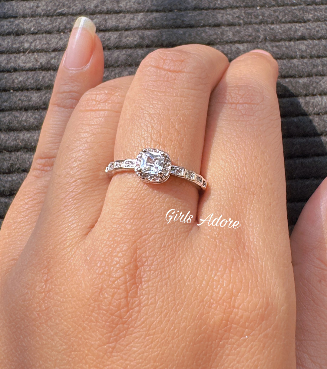 Gar-208 Exclusive Diamond Cut Finger Ring - Image 1