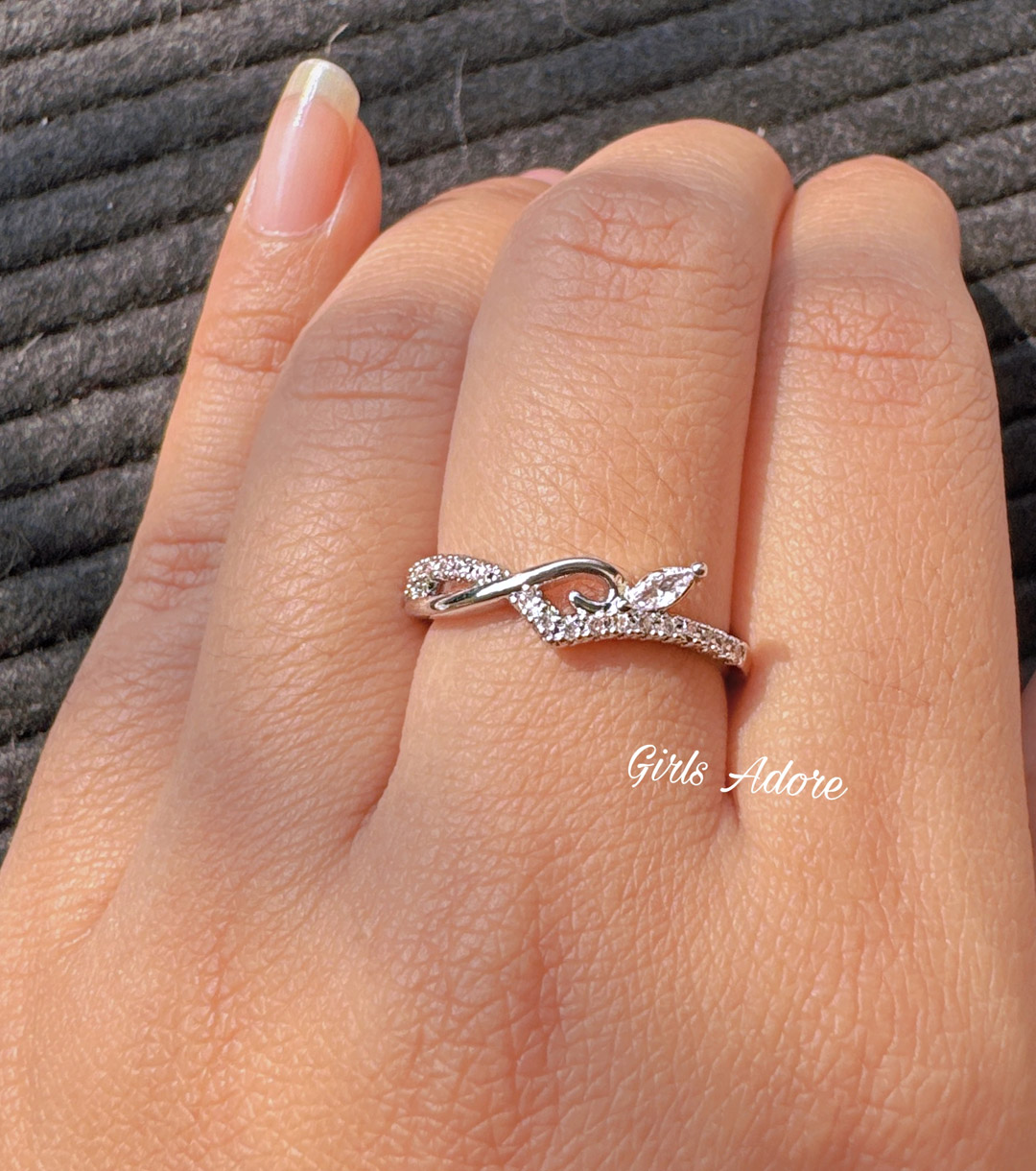 Gar-256 Exclusive Diamond Cut Finger Ring - Image 1