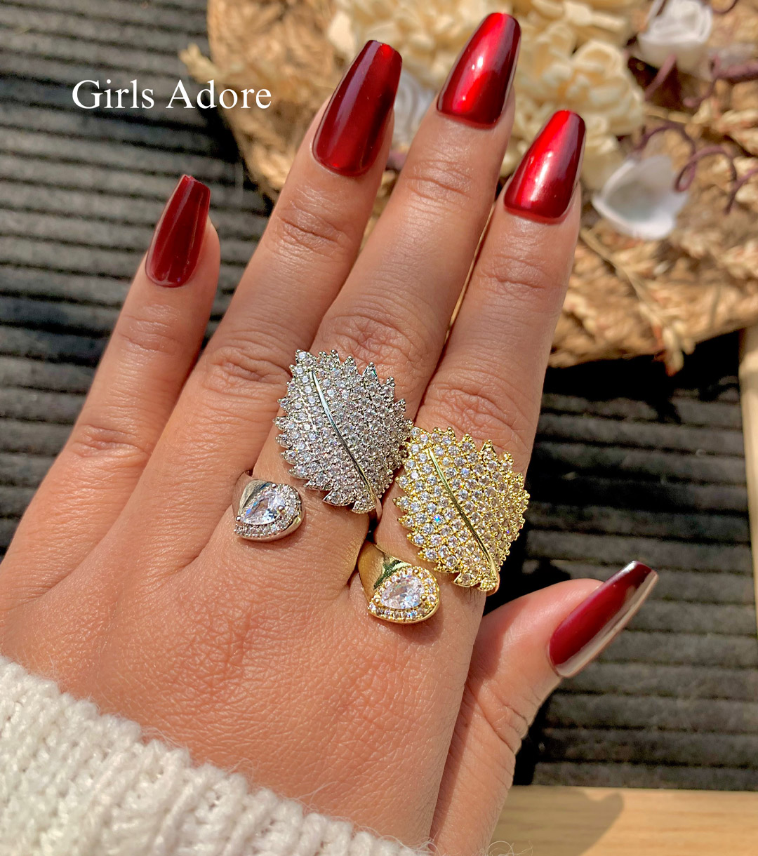 Gar-316 Luxury Crystal Leaf Shield Ring - Image 1