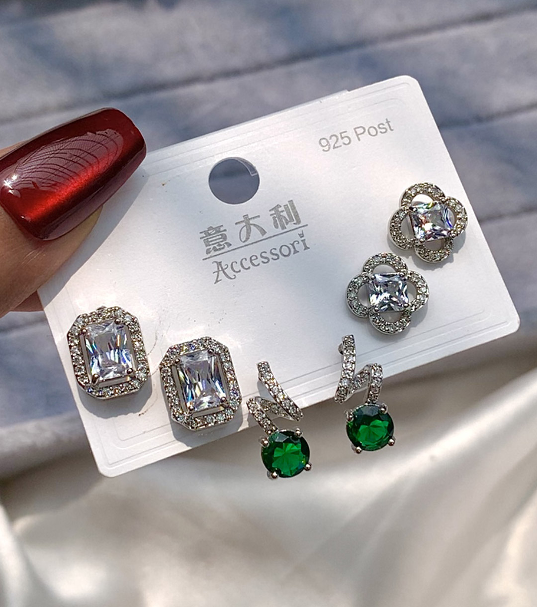 Ear-011 Premium Quality Ad Stone Eearring - Image 1