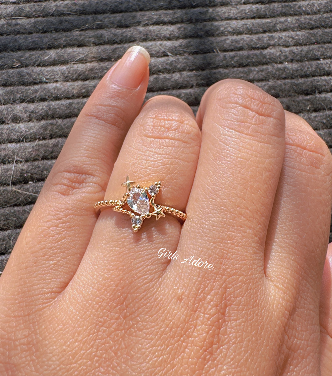 Gar-33 Crystal Vine Adjustable Ring - Image 1