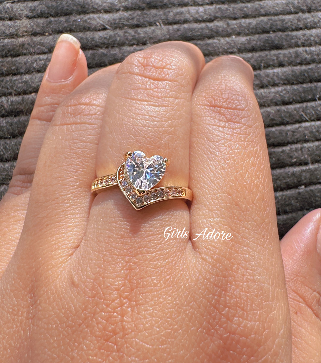 Gar-46 Crystal Vine Adjustable Ring - Image 1