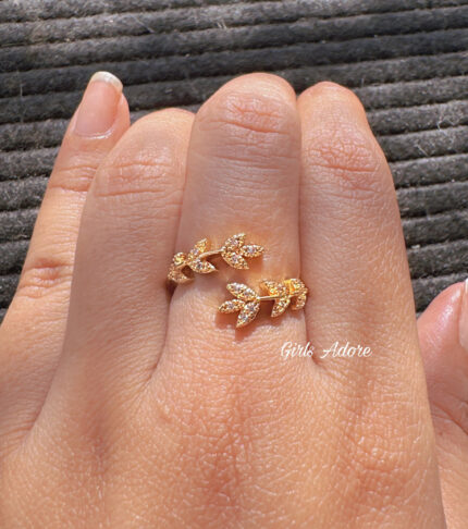 Crystal Vine Adjustable Ring