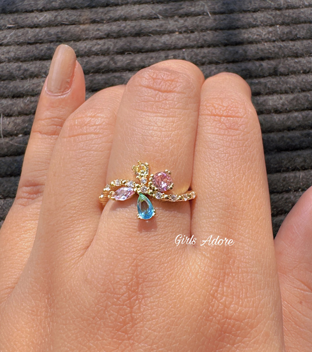 Gar-77 Multicolor Sparkle Adjustable Ring - Image 1