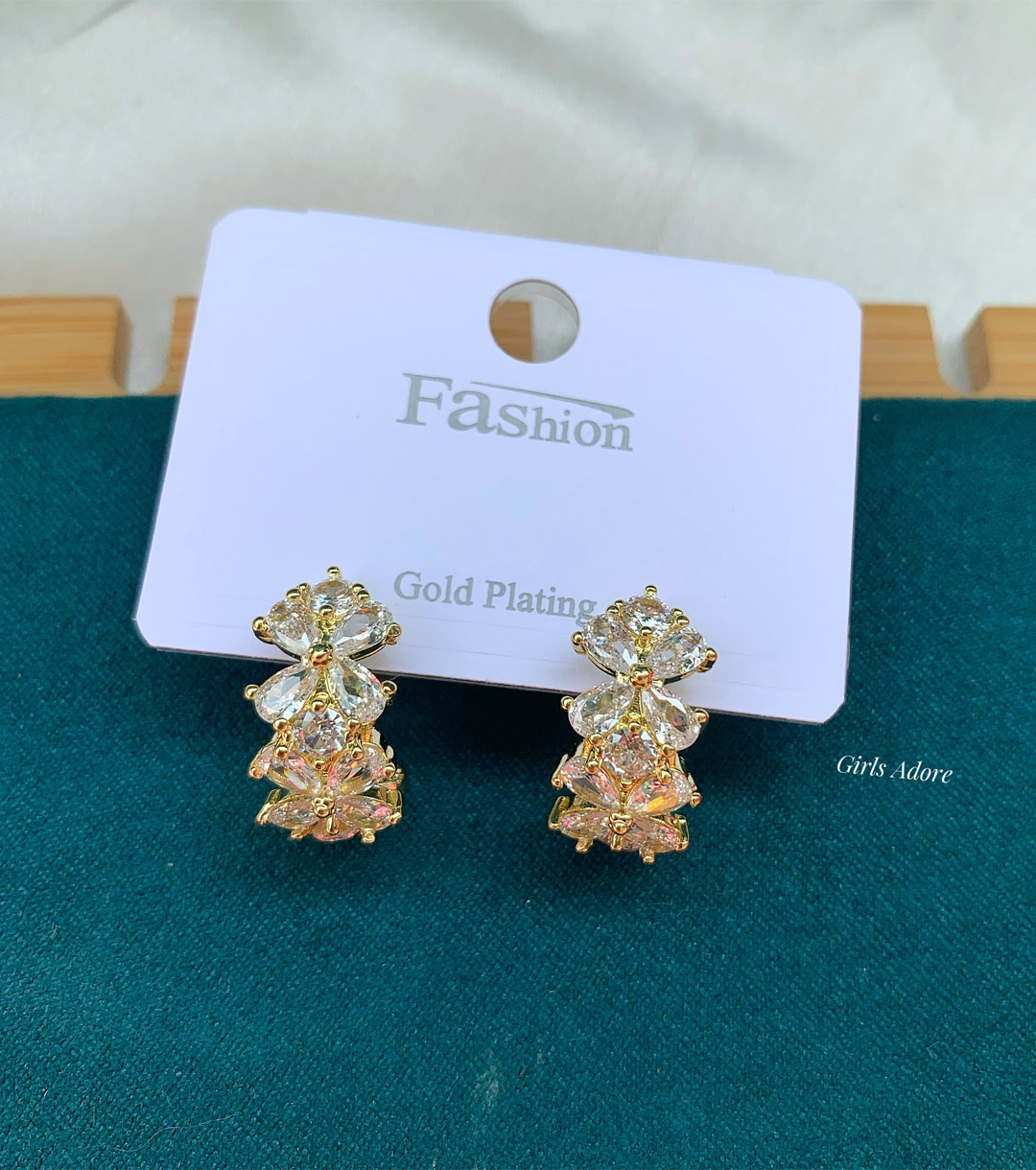 Ear-0031 High Quality Diamond Cut earring - Image 1