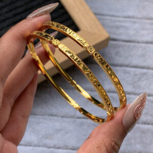 999 Elegant Golden Petal Minmalist Bangles