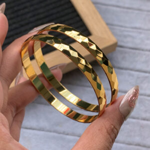 Royal Hexa Shine Gold Bangle